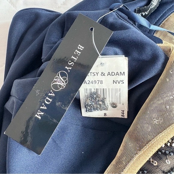 Betsy Adam Navy Embellished Shoulder Evening Gown - Picture 11 of 15